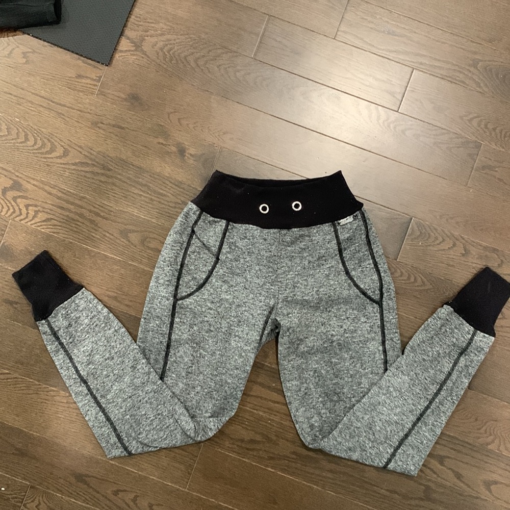 Bombshell Sportswear jogger leggings Size Small